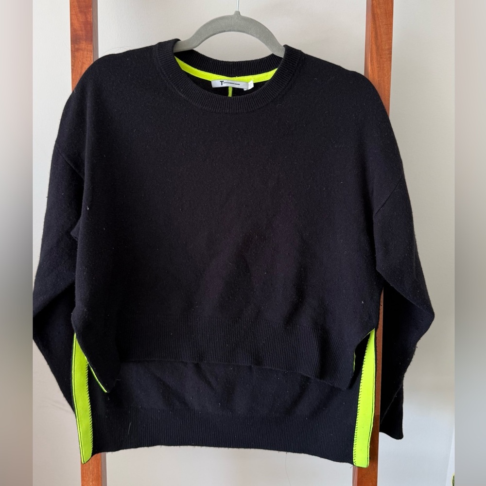 T by Alexander Wang Black and Neon Green Wool Cashmere Sweater sz SMALL